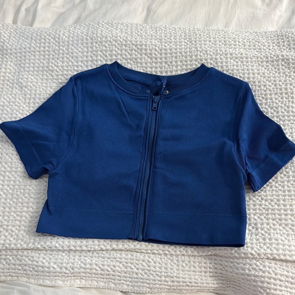 Set Active Zip Up Top - Picture 3 of 8